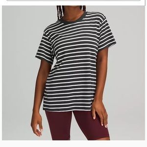 Lululemon t shirt